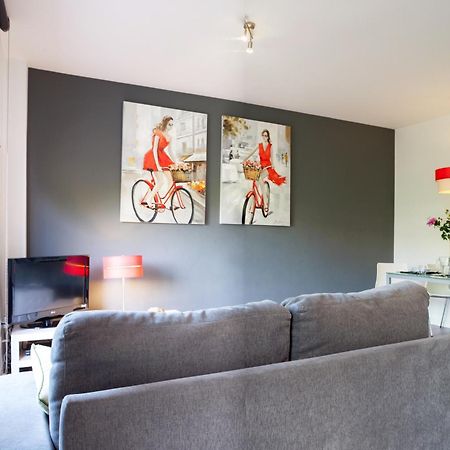 Feelathome Poblenou Beach Apartments Барселона Стая снимка