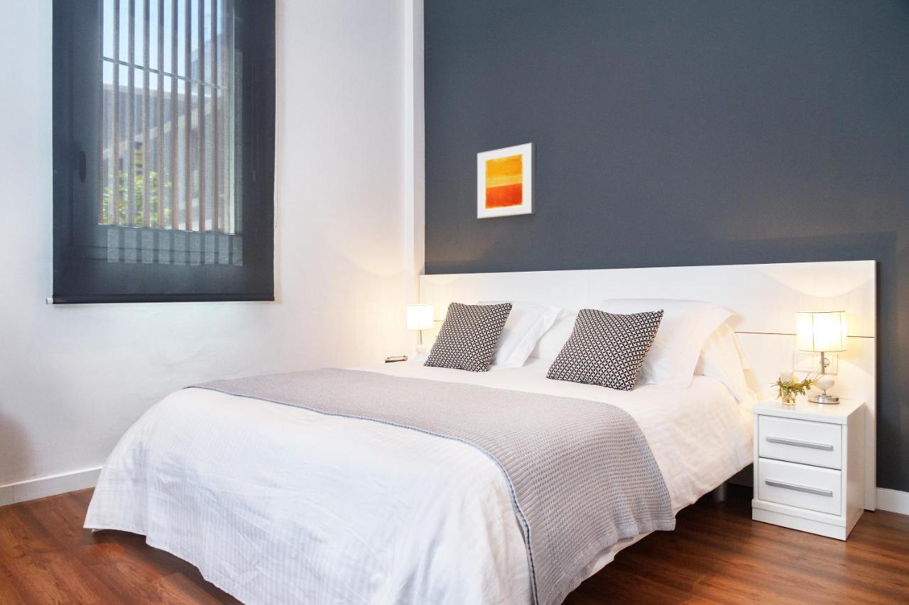 Feelathome Poblenou Beach Apartments Барселона Екстериор снимка