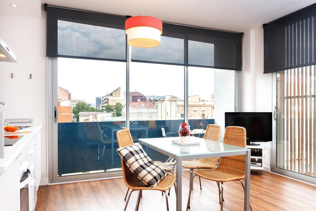 Feelathome Poblenou Beach Apartments Барселона Стая снимка