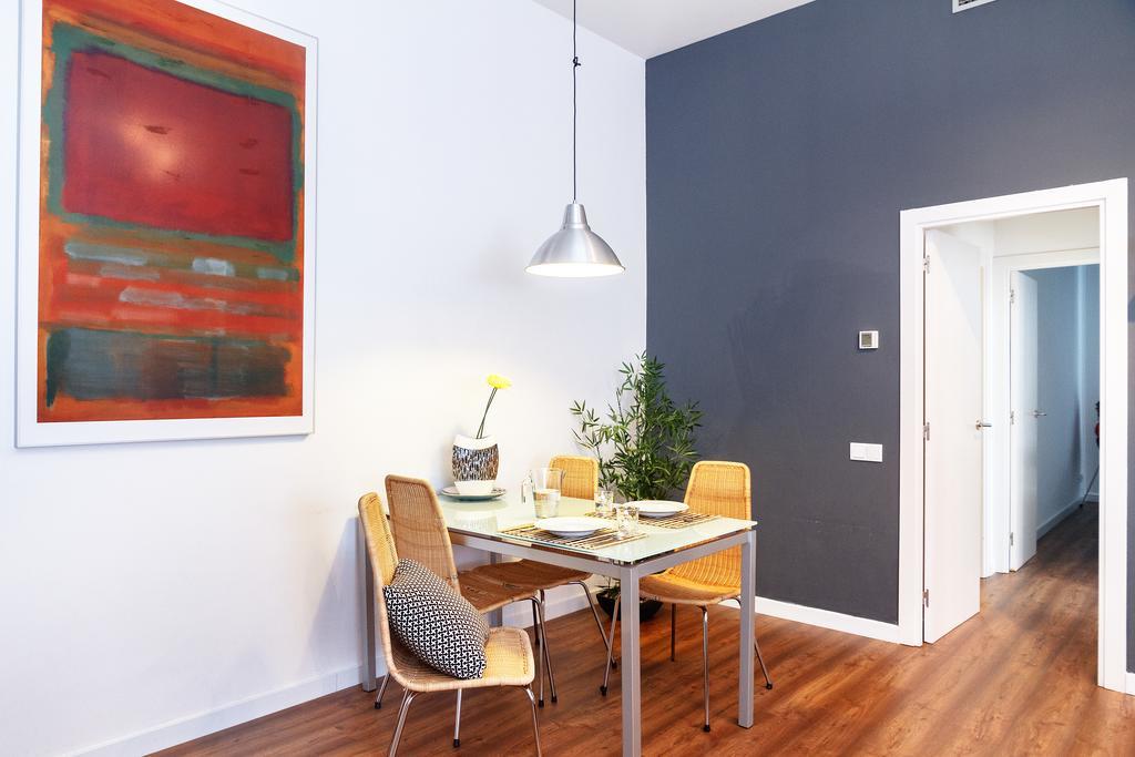 Feelathome Poblenou Beach Apartments Барселона Екстериор снимка