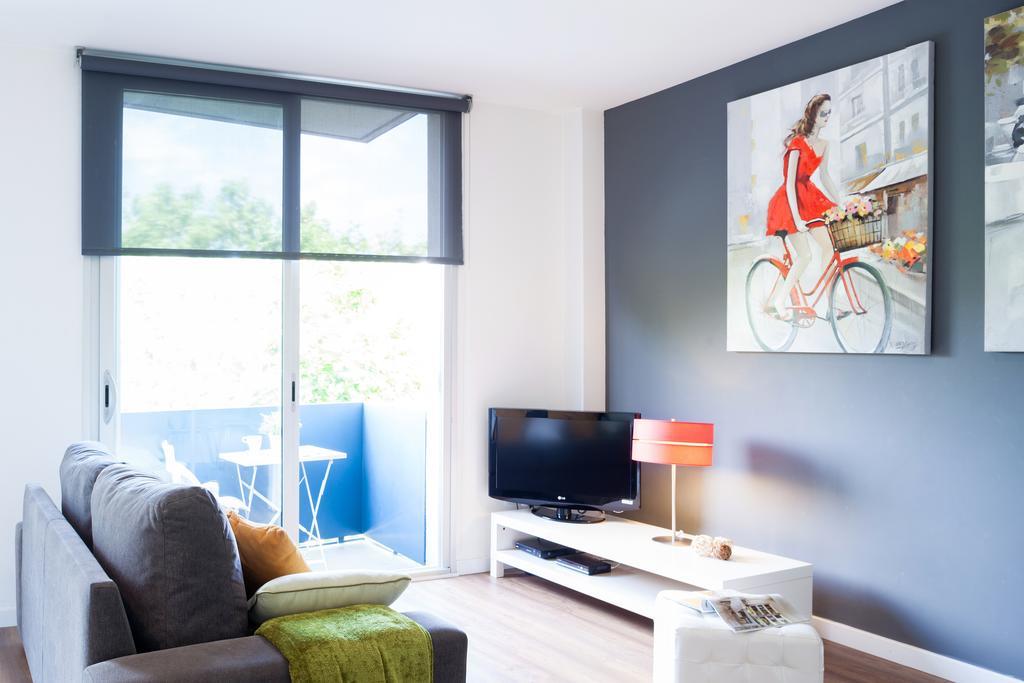Feelathome Poblenou Beach Apartments Барселона Стая снимка