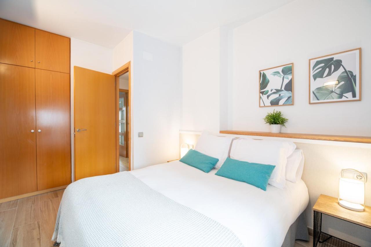 Feelathome Poblenou Beach Apartments Барселона Екстериор снимка