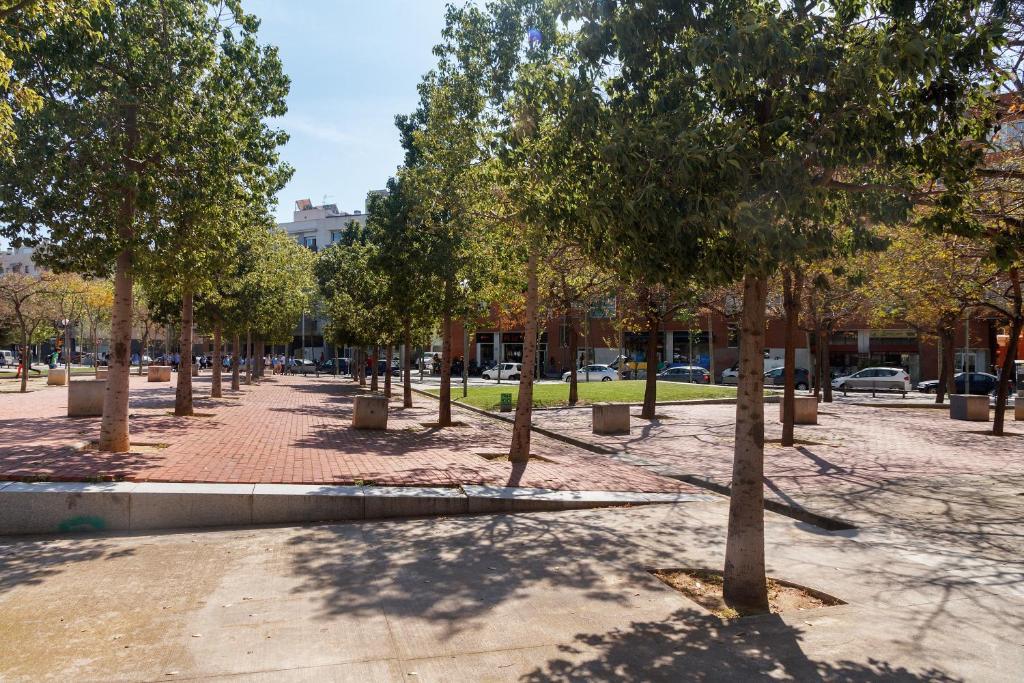 Feelathome Poblenou Beach Apartments Барселона Екстериор снимка