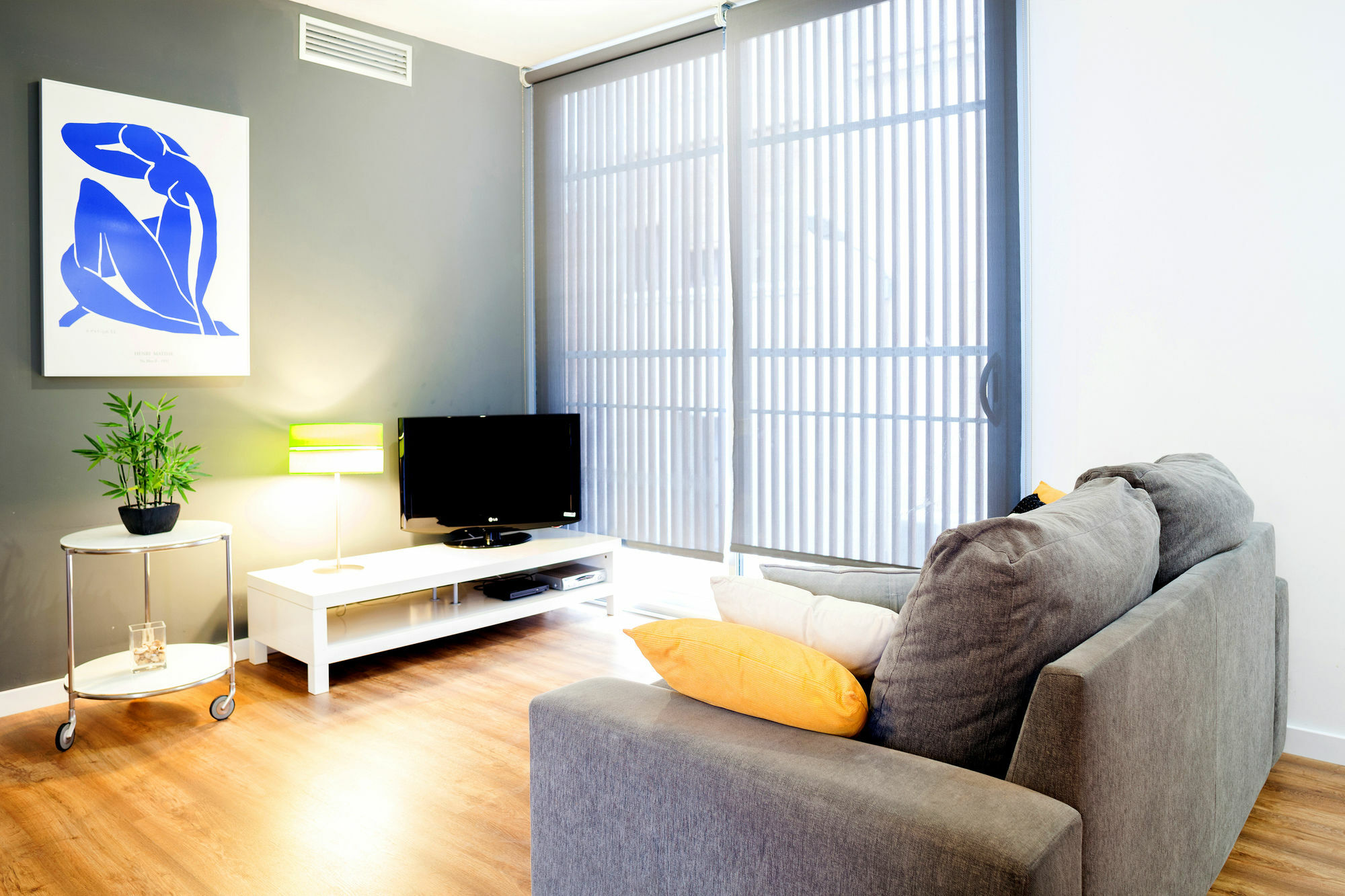 Feelathome Poblenou Beach Apartments Барселона Екстериор снимка