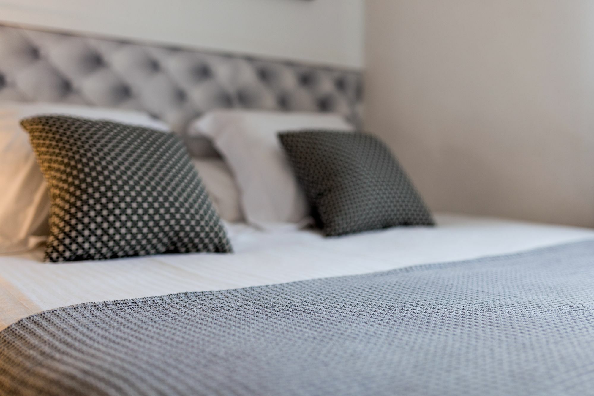 Feelathome Poblenou Beach Apartments Барселона Екстериор снимка